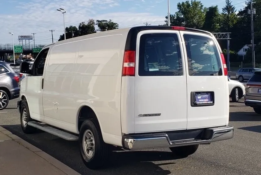 2023 Chevrolet Express 2500 Work Cargo Van photo 1
