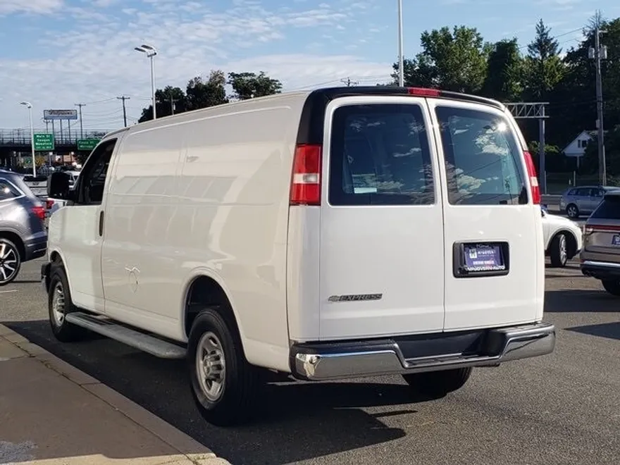 2023 Chevrolet Express 2500 Work Cargo Van photo 1