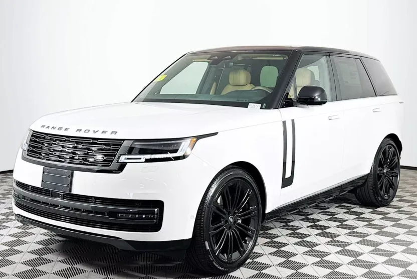 2025 Land Rover Range Rover SE photo 1