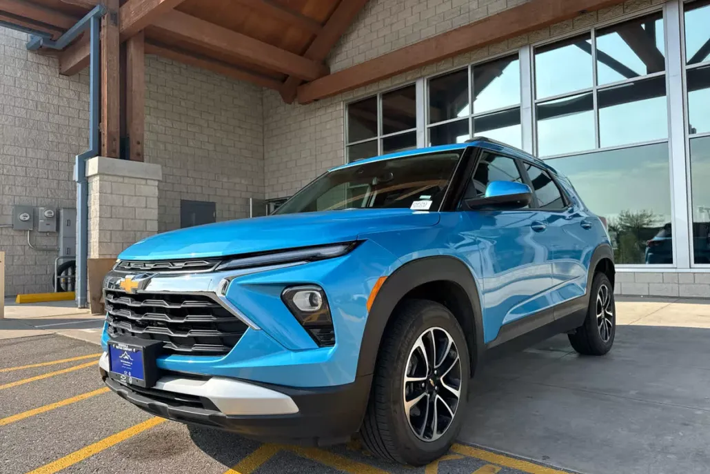 2025 Chevrolet Trailblazer LT photo 1
