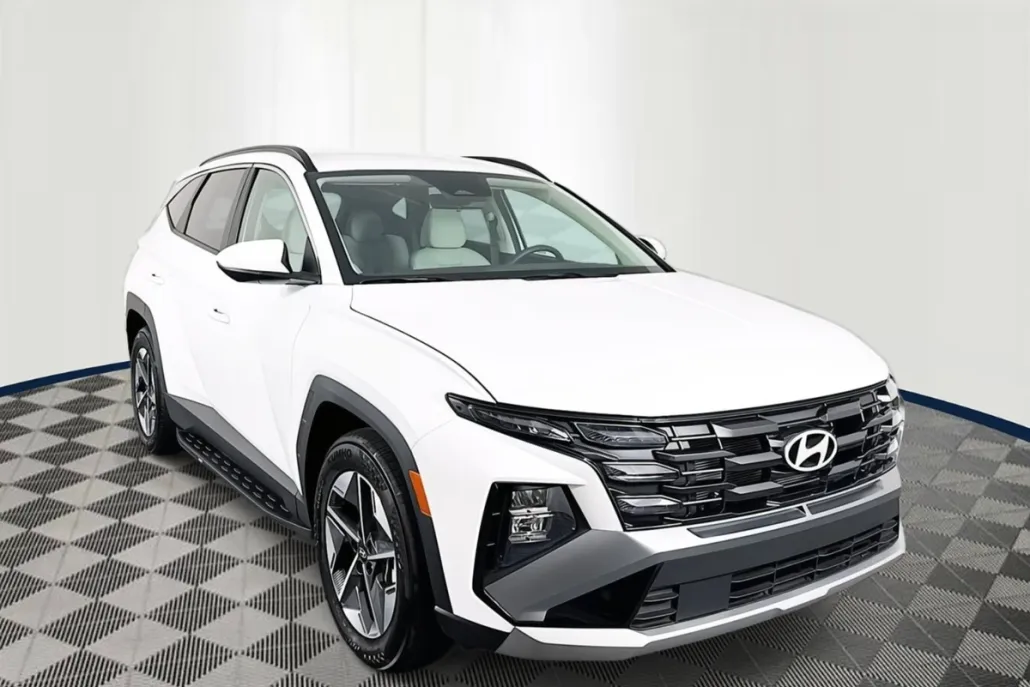 2025 Hyundai Tucson SEL photo 1