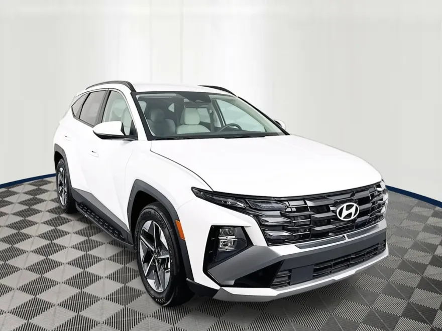 2025 Hyundai Tucson SEL photo 1