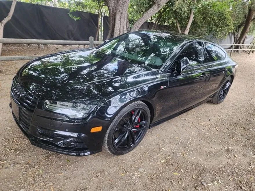2017 Audi A7 Competition Prestige photo 1