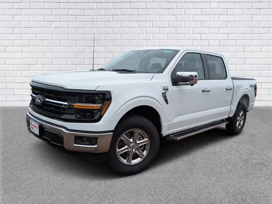 2025 Ford F-150 XLT photo 1