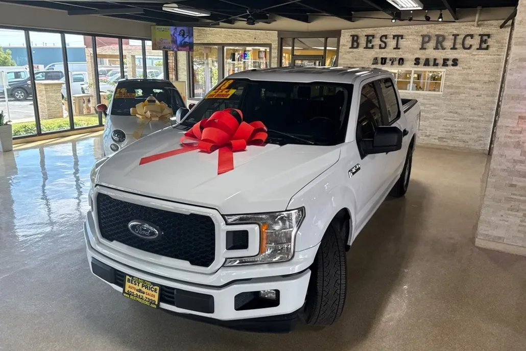 2018 Ford F-150 photo 1