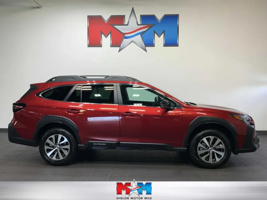 2025 Subaru Outback Premium photo 1