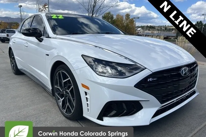 2022 Hyundai Sonata N Line photo 1