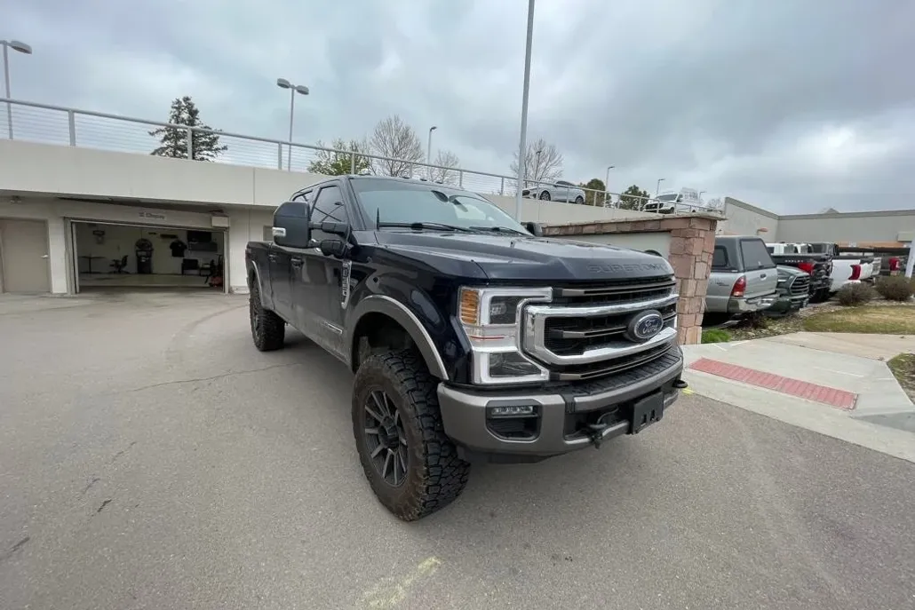 2022 Ford F-350 King Ranch photo 1
