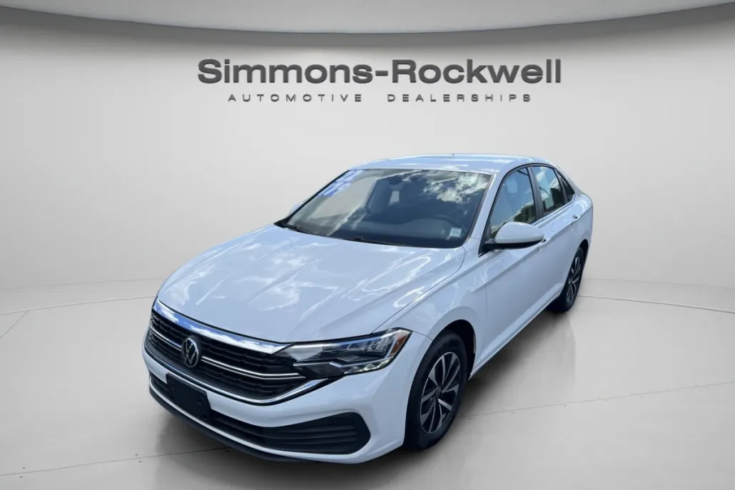 2022 Volkswagen Jetta S photo 1