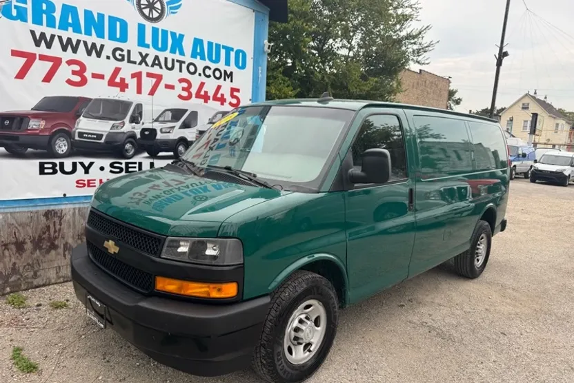 2019 Chevrolet Express 3500 Cargo photo 1