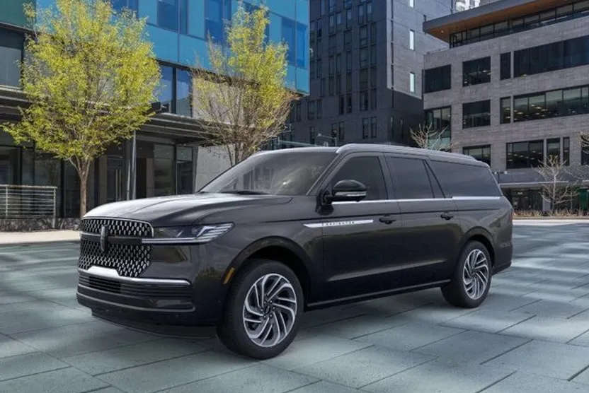 2025 Lincoln Navigator L Reserve photo 1