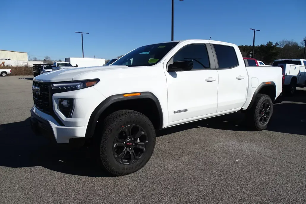 2025 Gmc Canyon Elevation photo 1