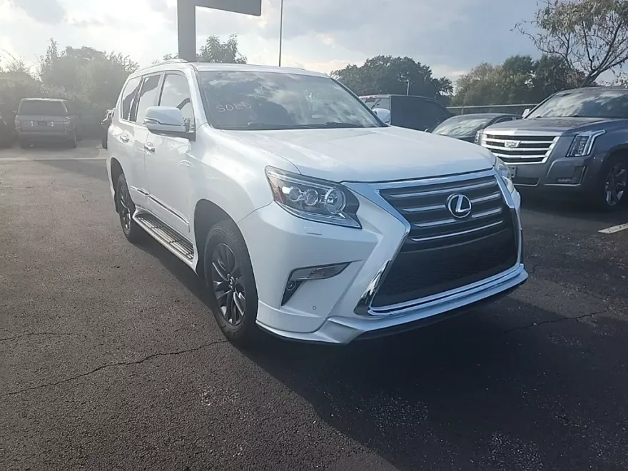 2019 Lexus GX 460 photo 1