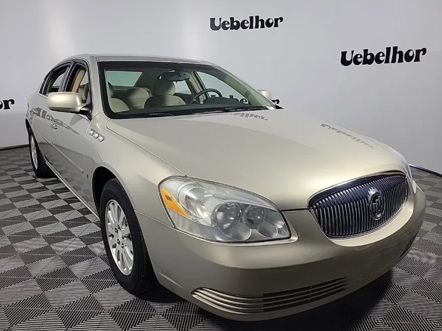 2007 Buick Lucerne CX photo 1