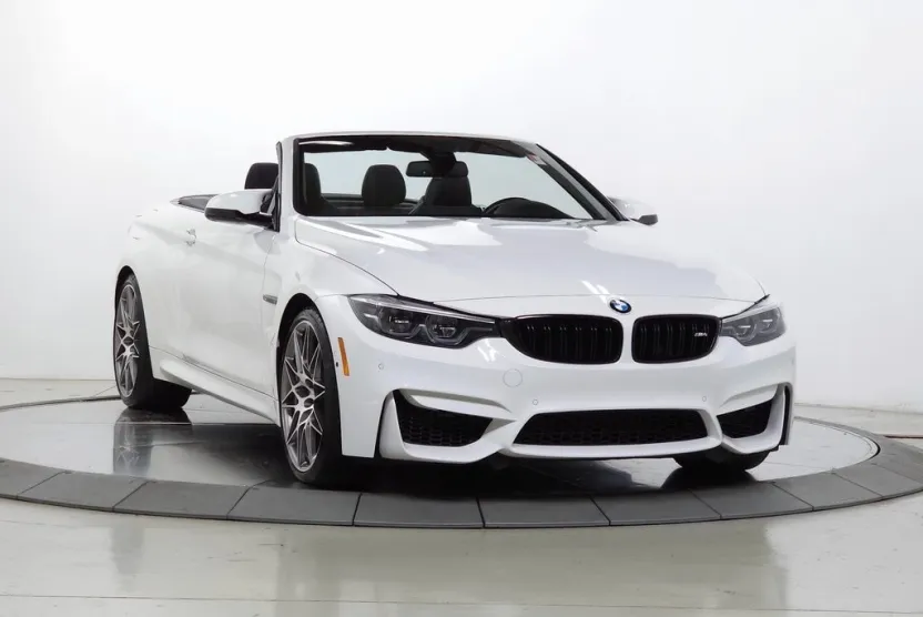 2020 Bmw M4 Convertible photo 1