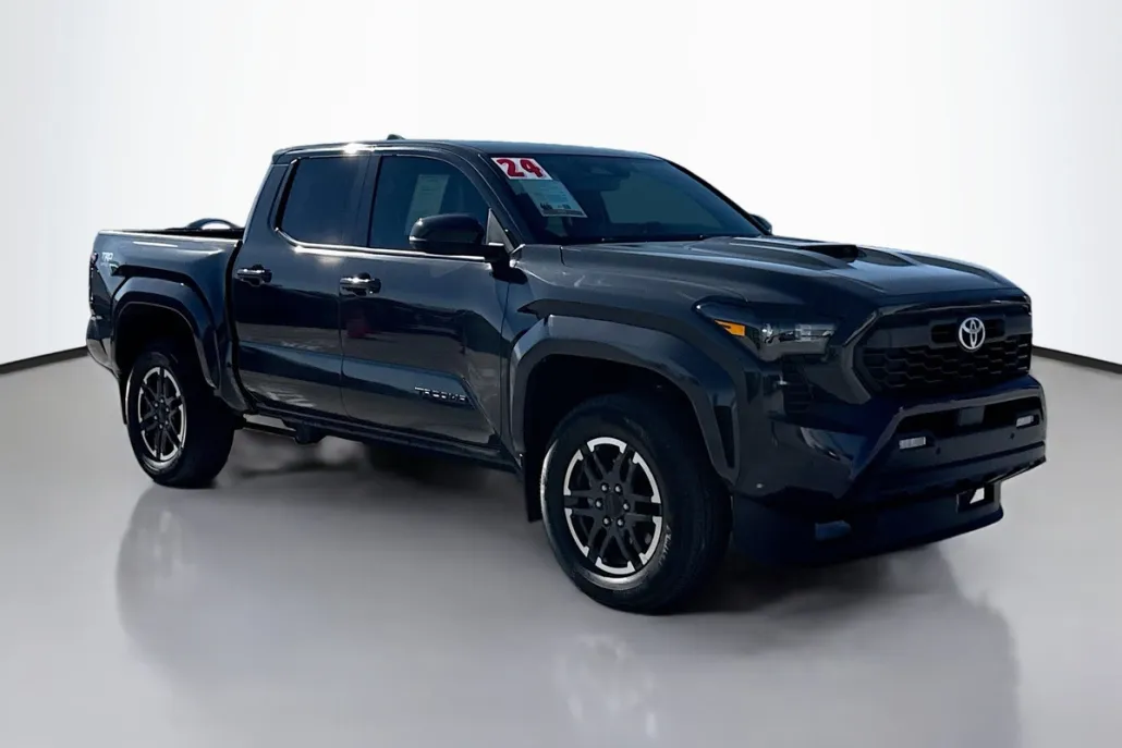 2024 Toyota Tacoma TRD Sport Double Cab photo 1