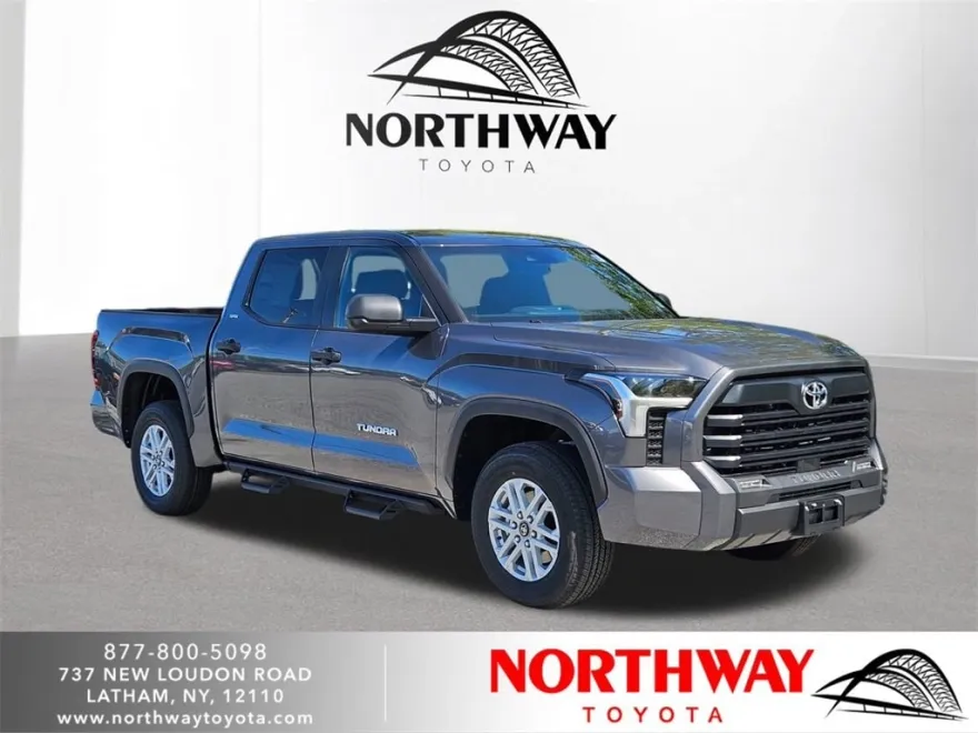 2026 Toyota Tundra SR5 CrewMax photo 1