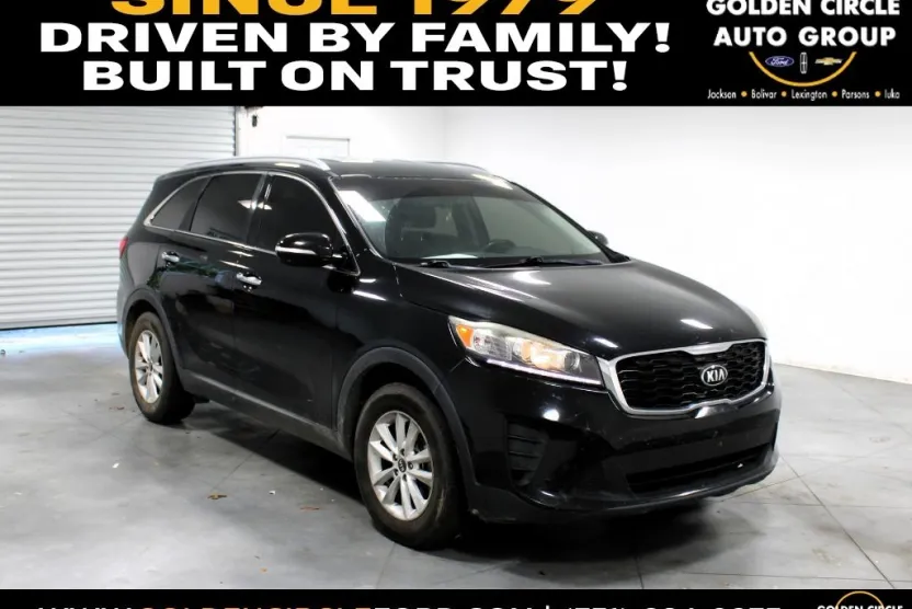 2019 Kia Sorento LX photo 1