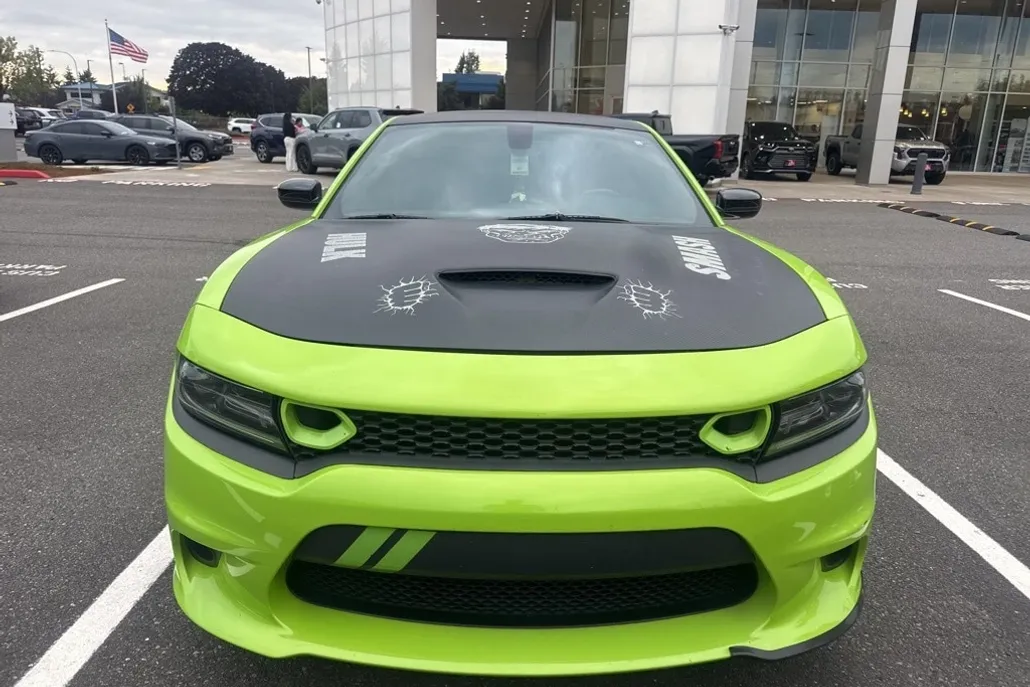 2019 Dodge Charger R/T photo 1