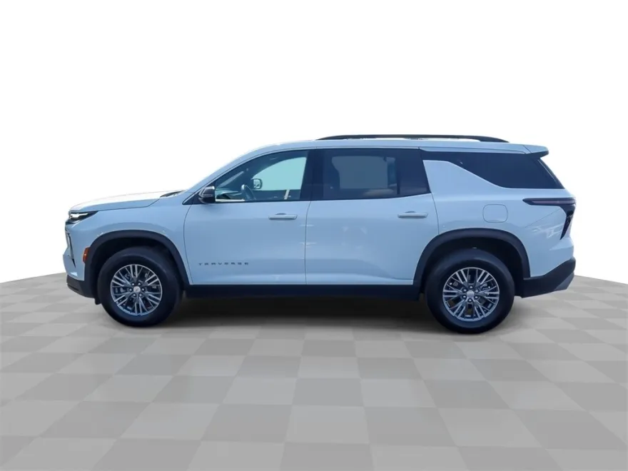 2025 Chevrolet Traverse photo 1