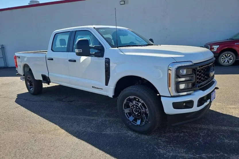 2026 Ford F-350 photo 1