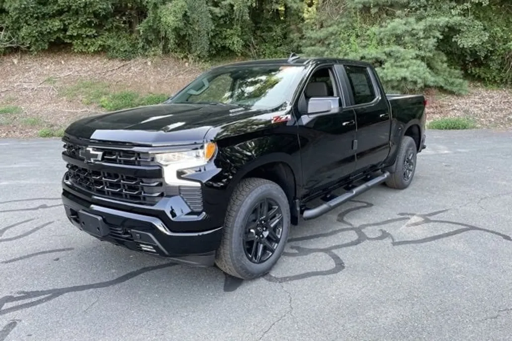 2026 Chevrolet Silverado 1500 RST photo 1
