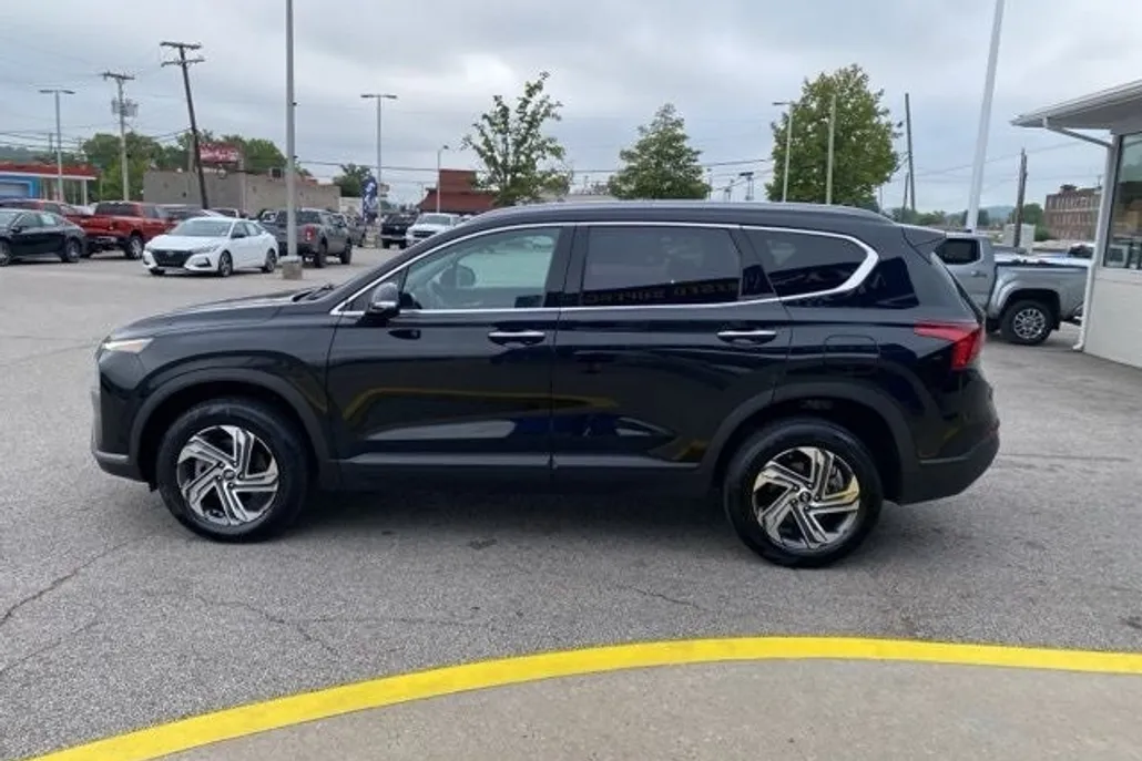 2023 Hyundai Santa Fe SEL photo 1