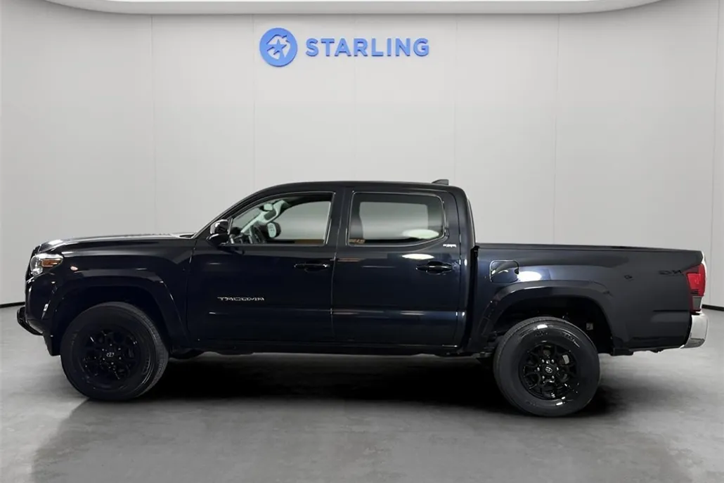 2020 Toyota Tacoma SR5 photo 1