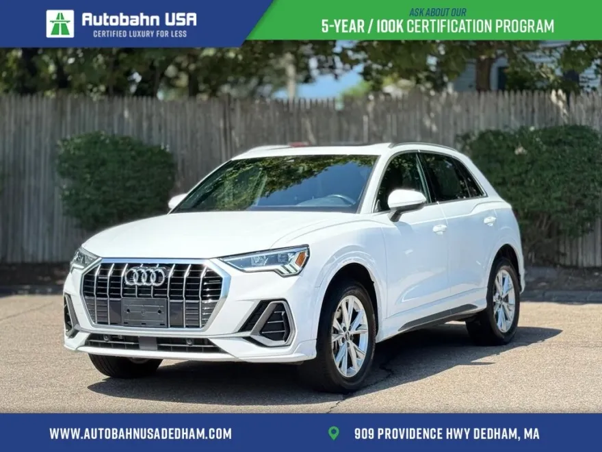 2023 Audi Q3 S line Premium photo 1