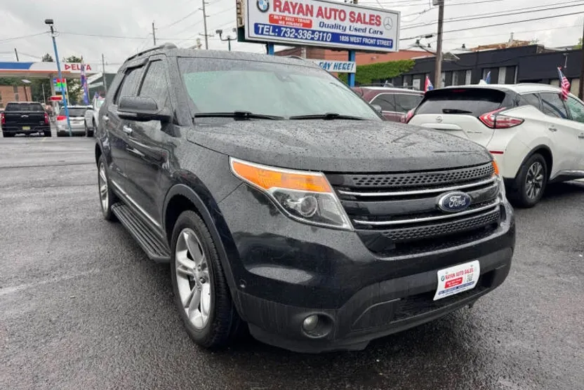 2015 Ford Explorer Limited photo 1
