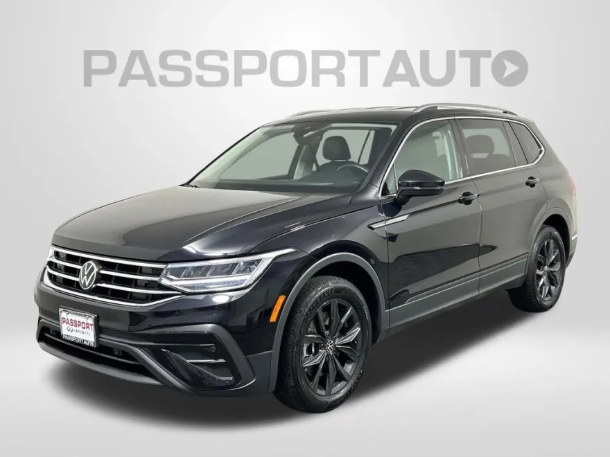 2024 Volkswagen Tiguan SE Wolfsburg Edition photo 1