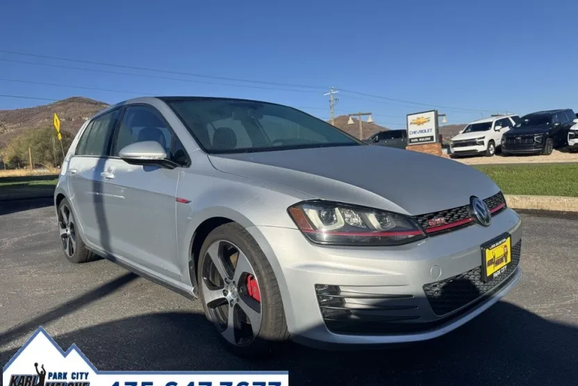 2016 Volkswagen Golf GTI SE Performance photo 1