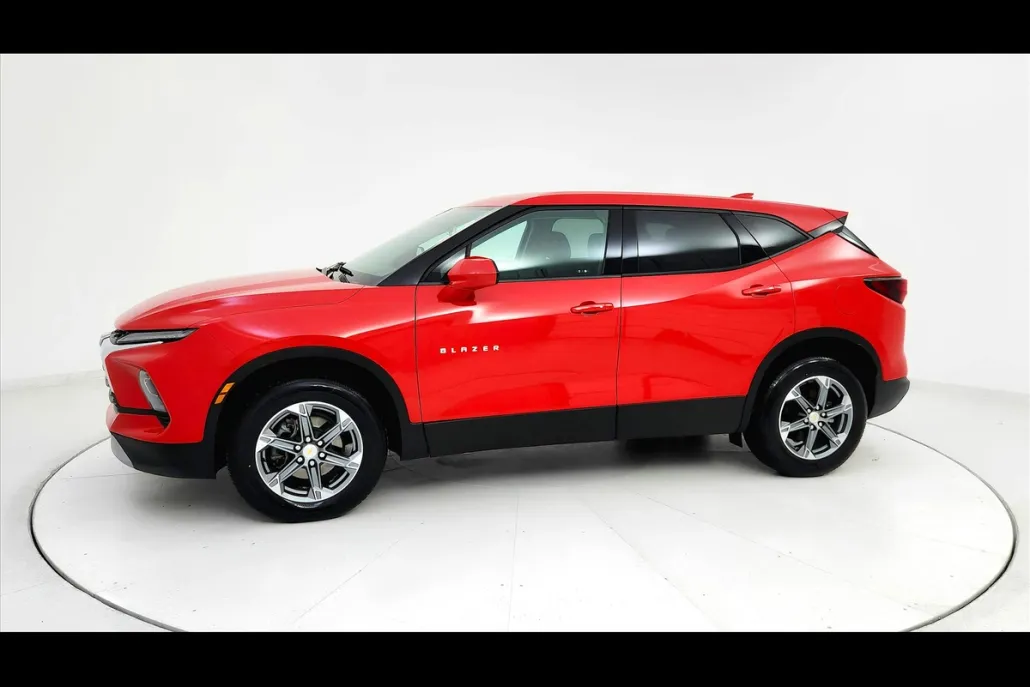 2023 Chevrolet Blazer Sport photo 1