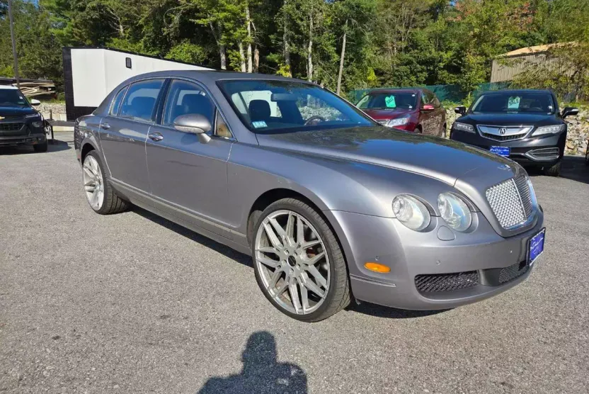 2006 Bentley Continental Flying Spur photo 1
