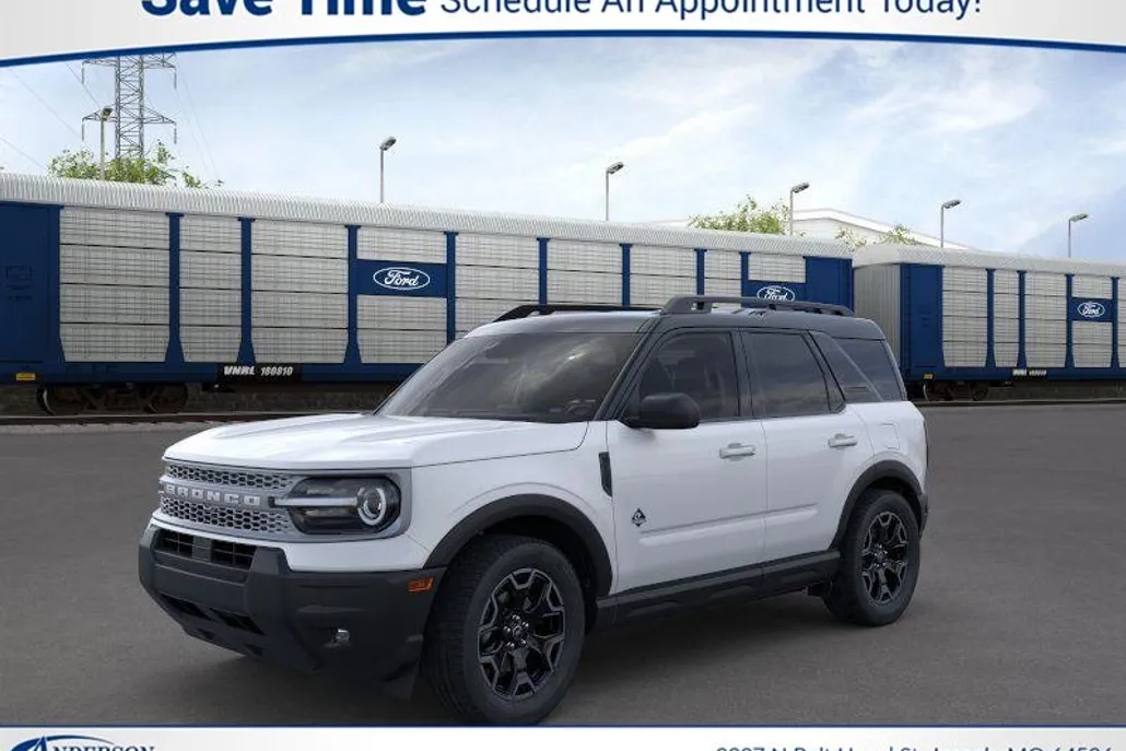 2025 Ford Bronco Sport Outer Banks photo 1