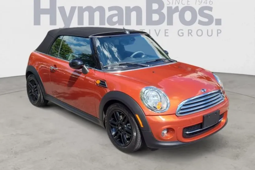 2015 Mini Cooper Convertible photo 1