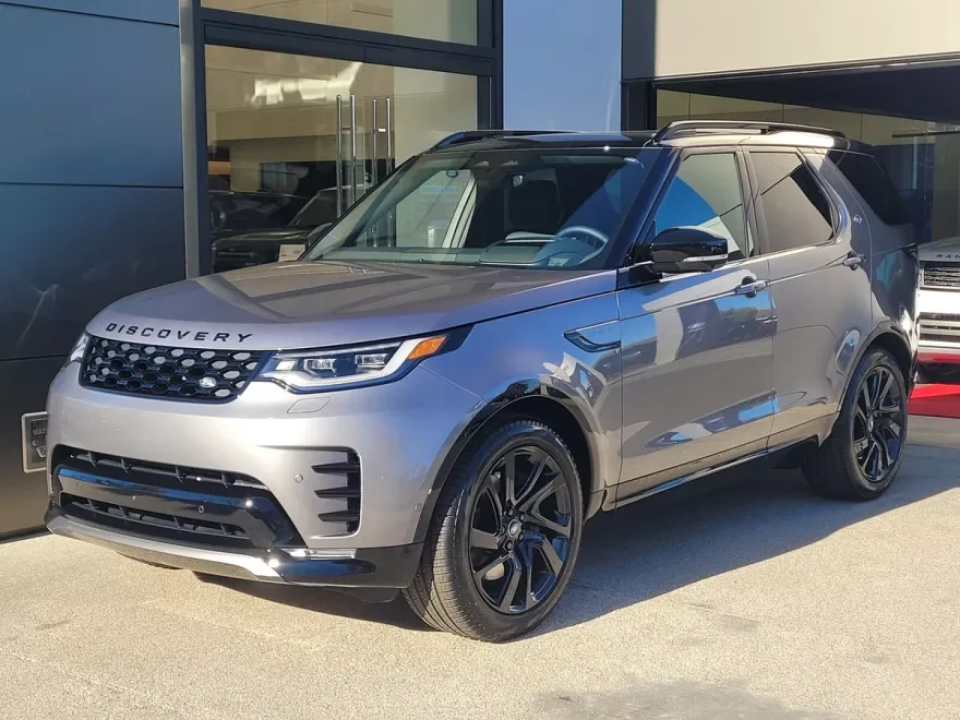 2025 Land Rover Discovery SE photo 1