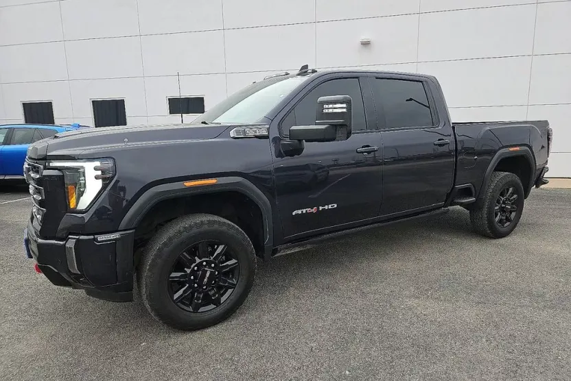 2024 Gmc Sierra 2500 HD AT4 photo 1