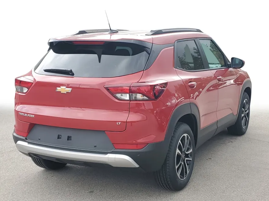 2026 Chevrolet Trailblazer LT photo 1