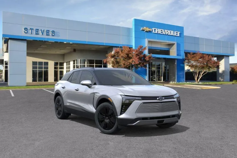 2026 Chevrolet Blazer photo 1
