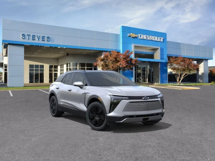 2026 Chevrolet Blazer EV photo 1