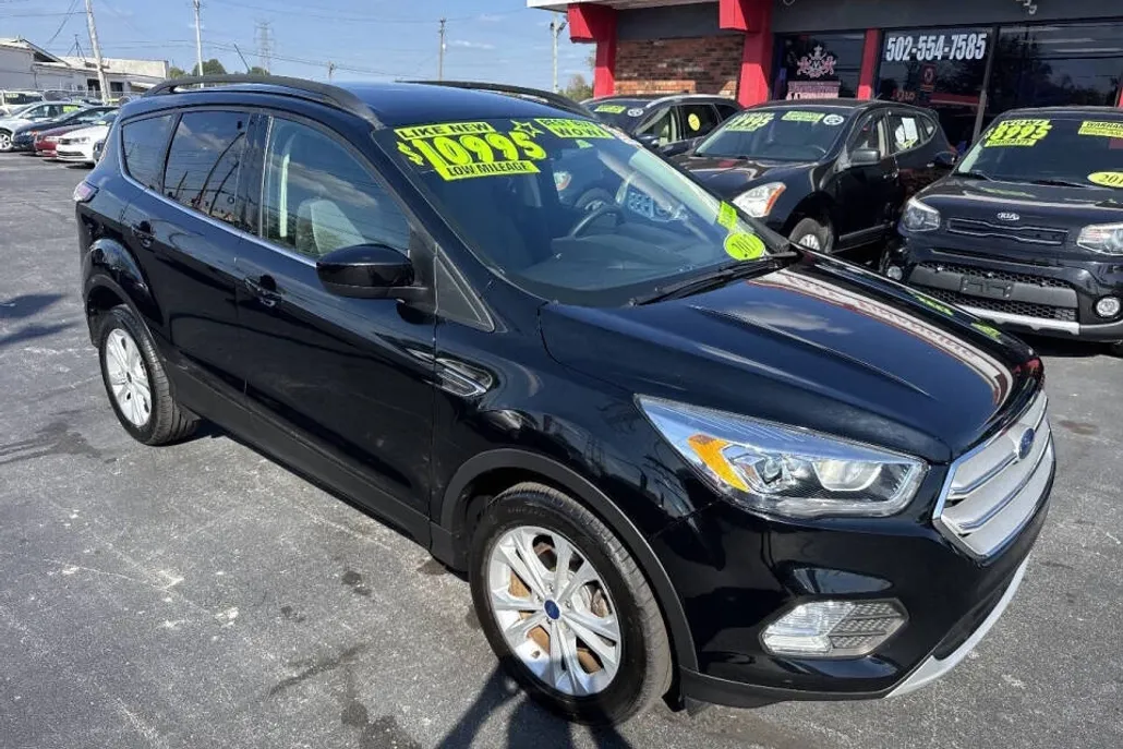 2017 Ford Escape SE photo 1