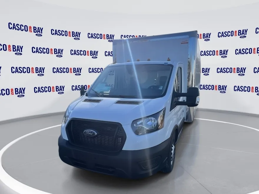 2023 Ford Transit Chassis Cutaway photo 1