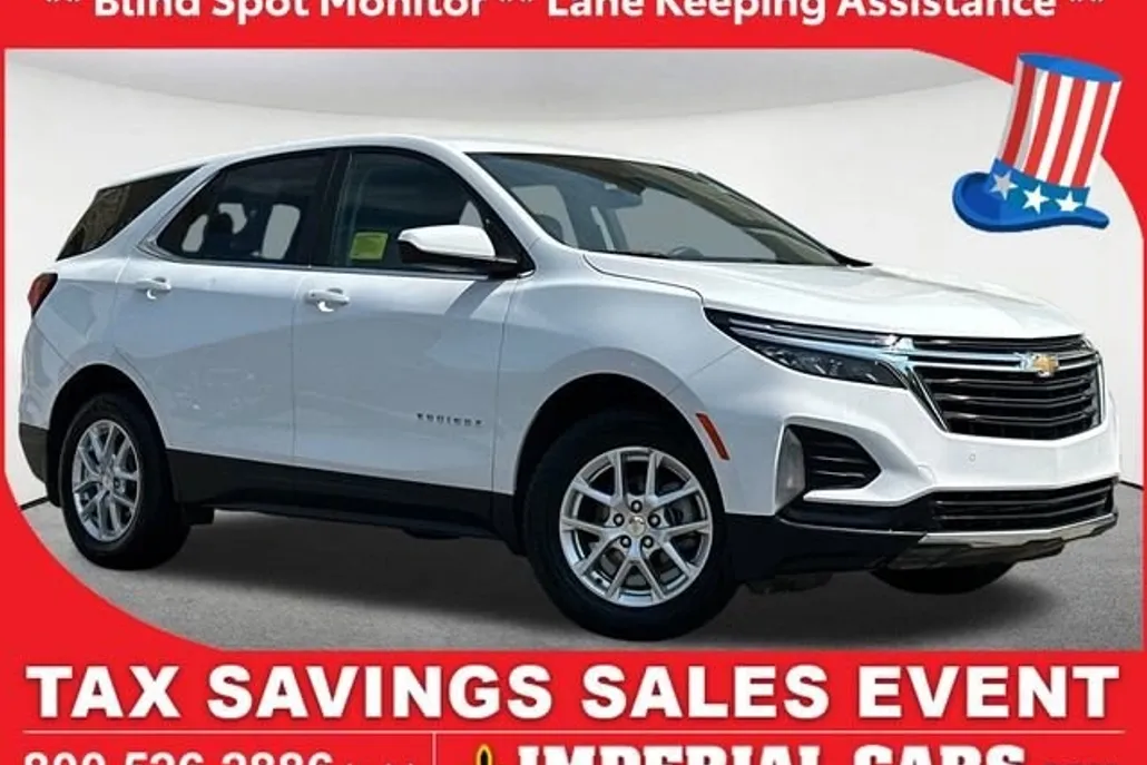 2023 Chevrolet Equinox LT photo 1