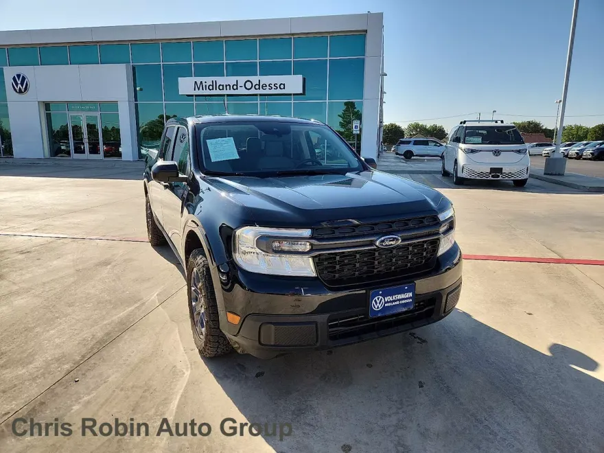 2024 Ford Maverick XLT photo 1