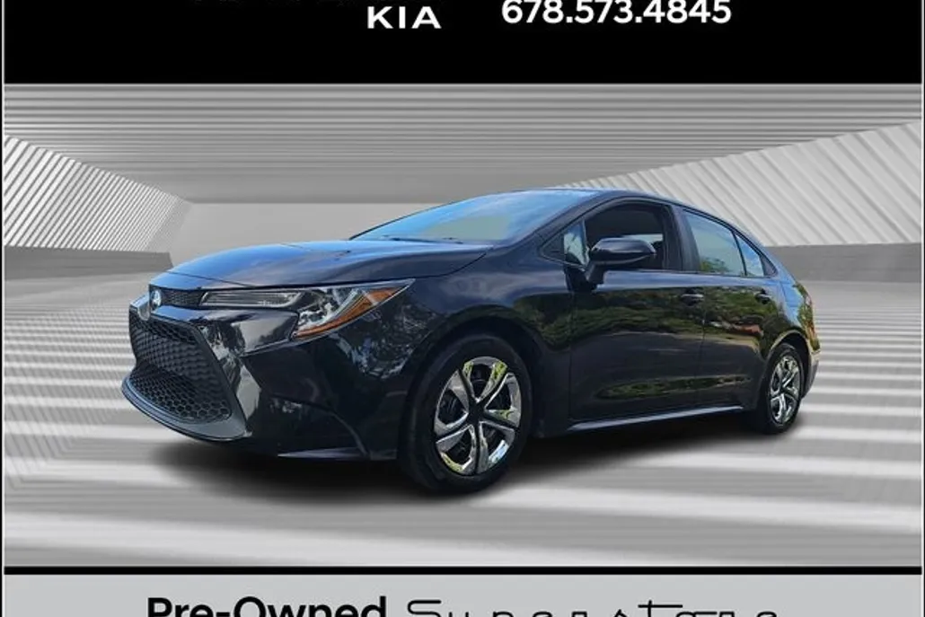 2022 Toyota Corolla LE photo 1