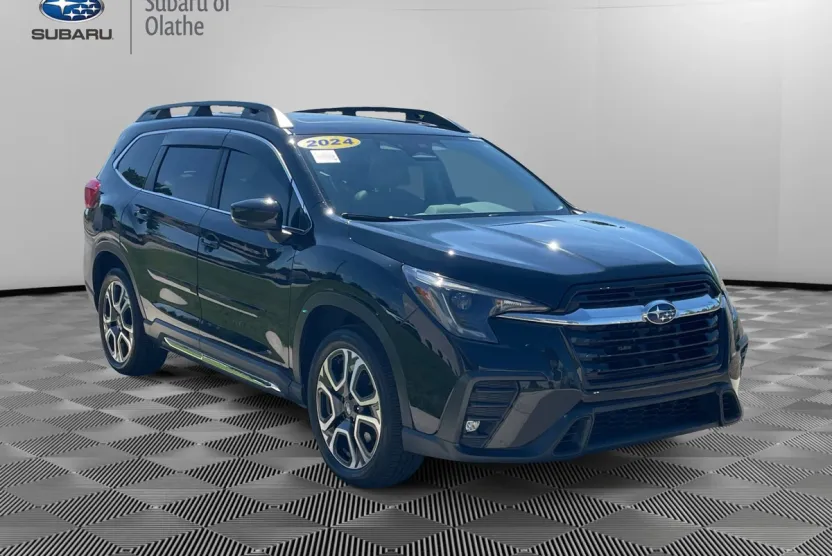 2024 Subaru Ascent Limited photo 1