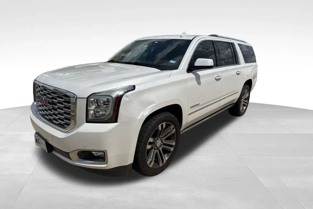 2020 Gmc Yukon XL Denali photo 1