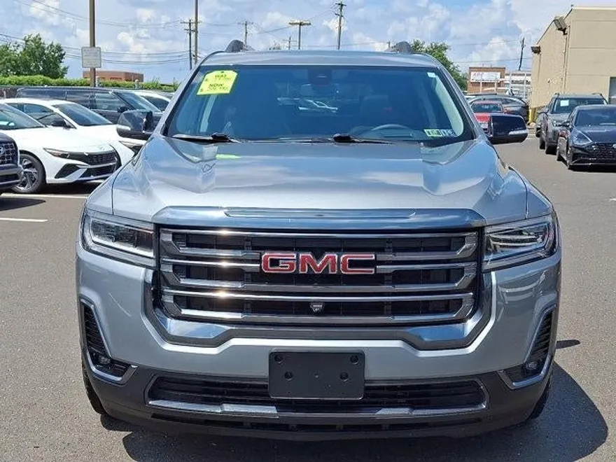 2023 Gmc Acadia AT4 photo 1