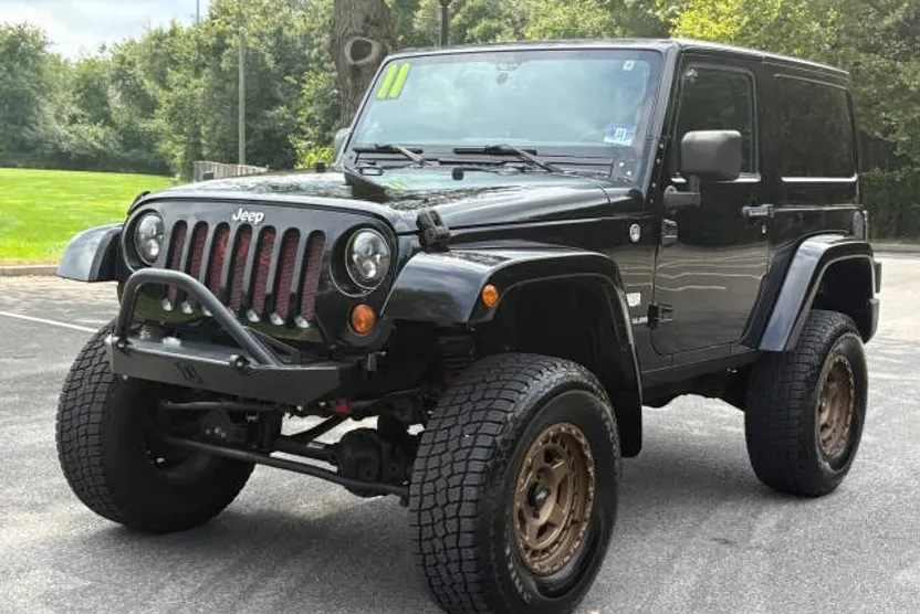 2011 Jeep Wrangler Anniversary Edition photo 1